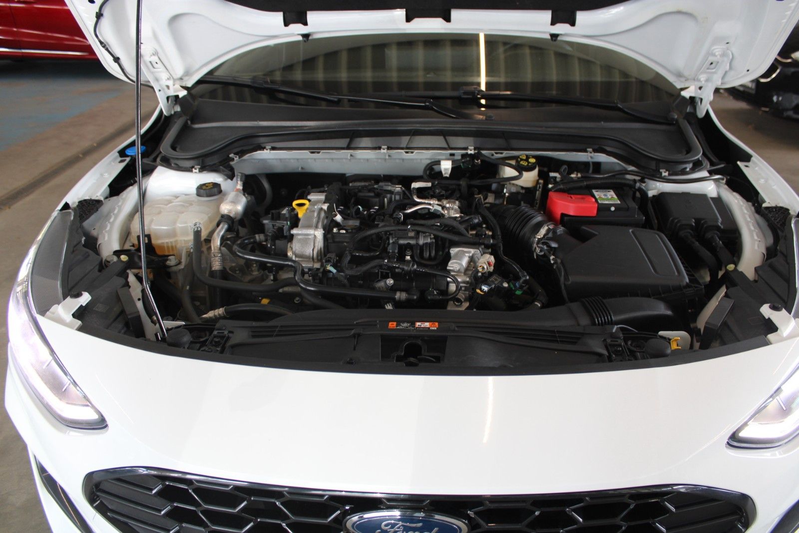 Fahrzeugabbildung Ford Focus ST-Line Aut. LED ACC BLIS WinterPaket uvm.