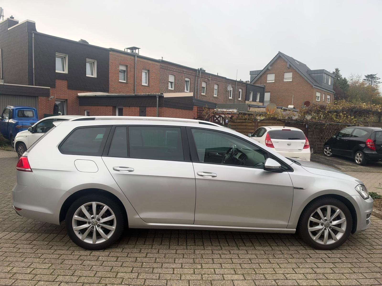 Volkswagen Golf 2015 — photo 12