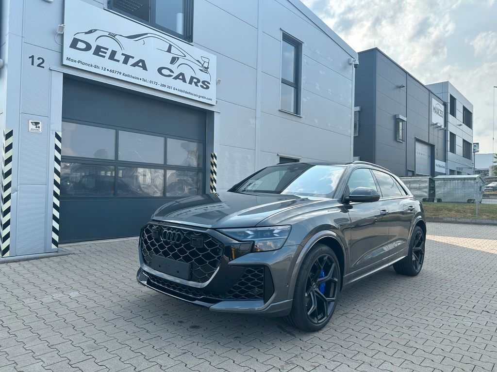 Audi RSQ8