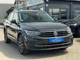 Volkswagen Tiguan 2.0 TDI Life+Finanzierung+Garantie+ - Volkswagen: 0 Finanzierung