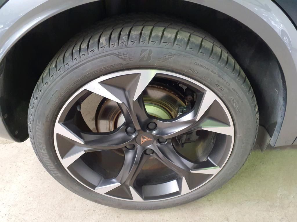 Cupra Formentor 1.4 TSI e-HYBRID 180kW AHK*Tempo*RFK