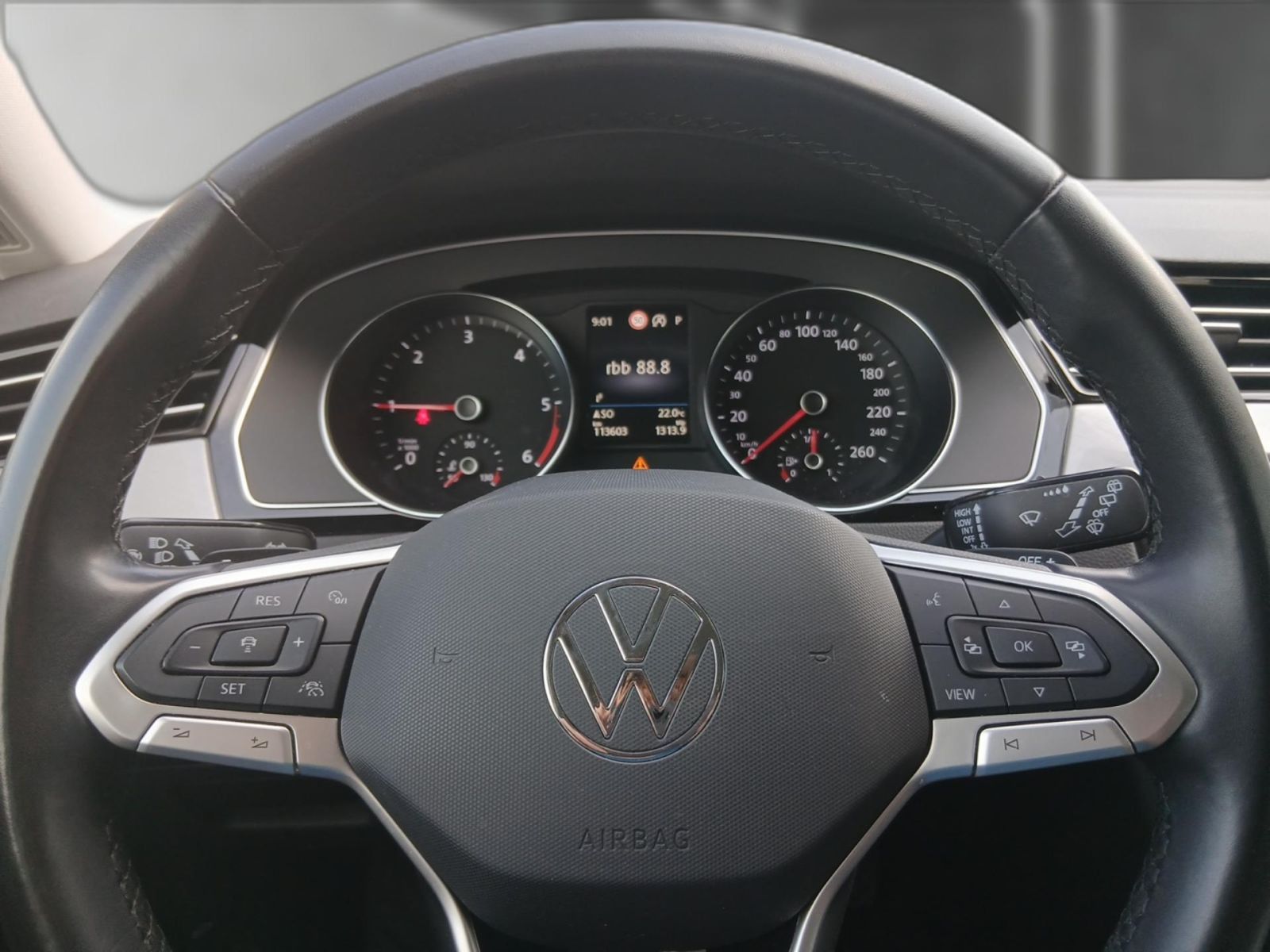 Volkswagen Passat Variant - Bild 12