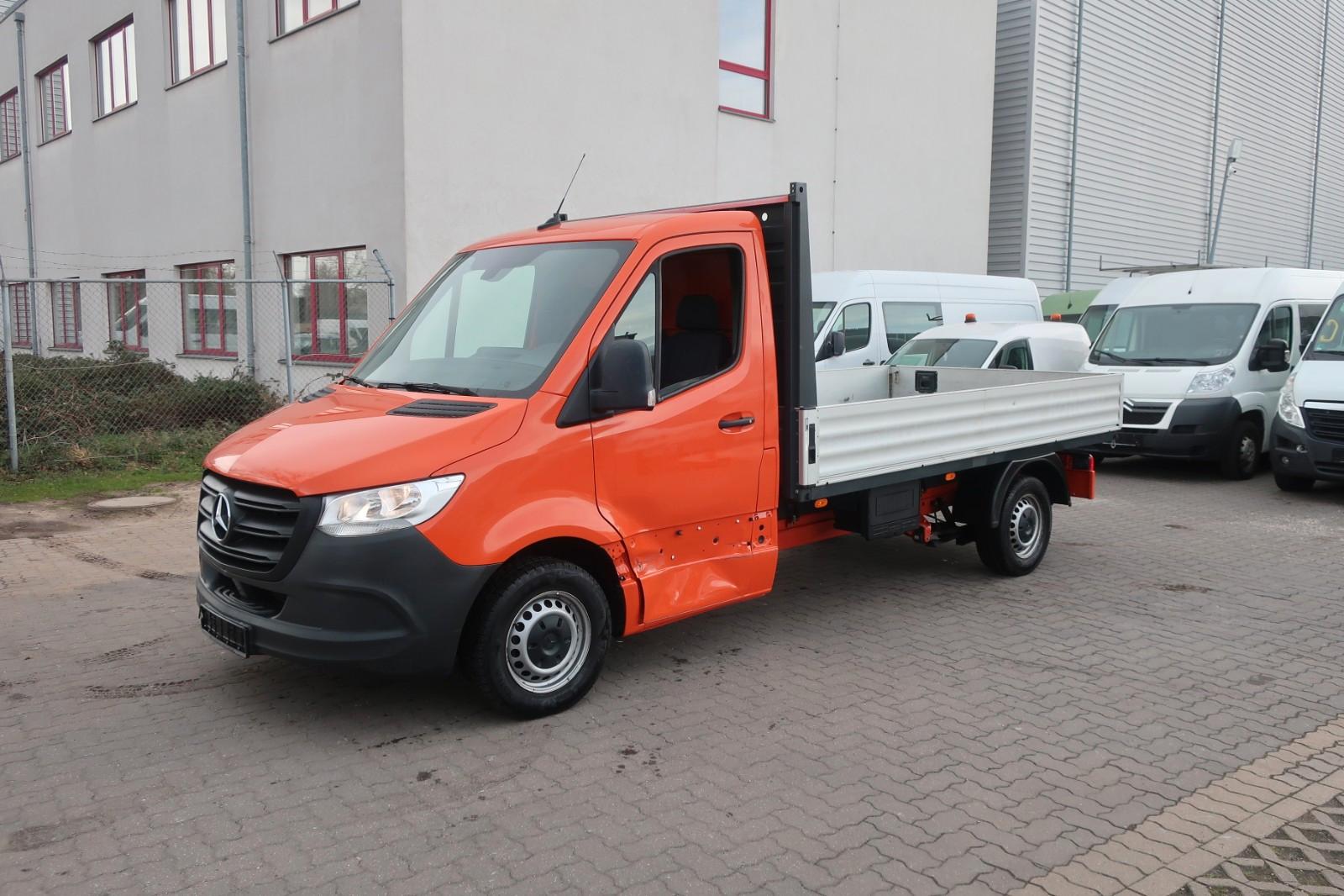 Mercedes-Benz Nr.223 Sprinter Pritsche 211CDI / AHK