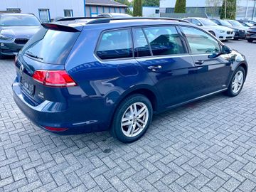Volkswagen Golf - 12