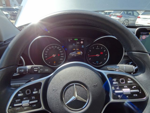Fahrzeugabbildung Mercedes-Benz C 200 4Matic/2.Hd/Pano/AHK/Kam/Navi/77TKM/