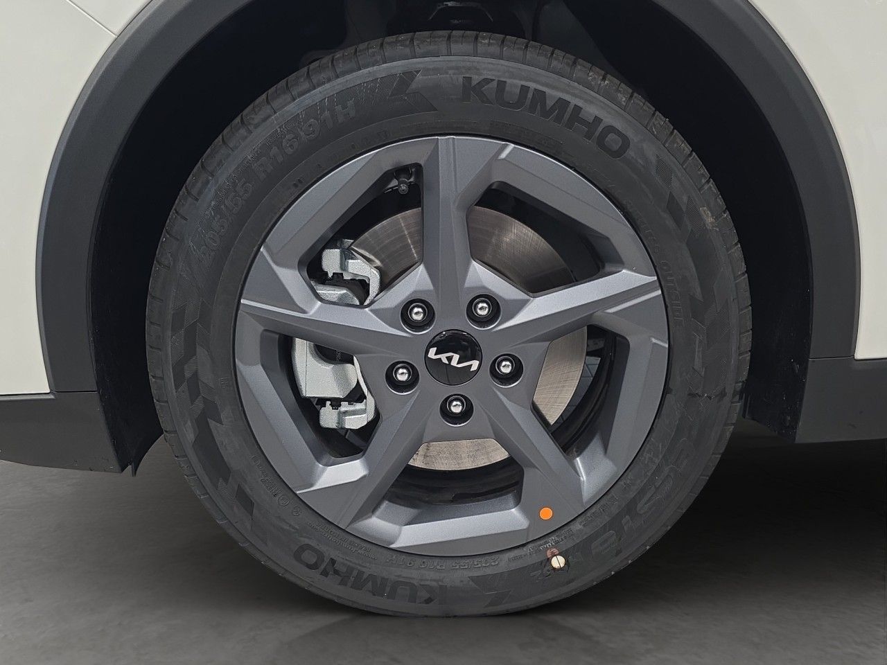 Kia K4 - Bild 4