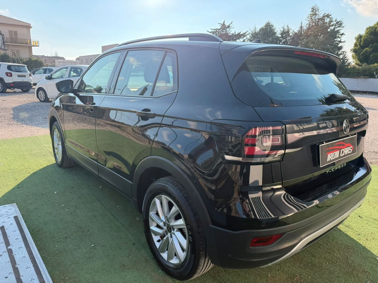 Volkswagen T-Cross 1.0 TSI 110 CV DSG Style imagem 3