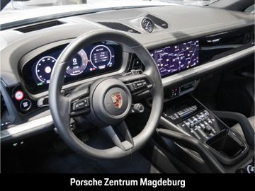 Porsche Cayenne - 4
