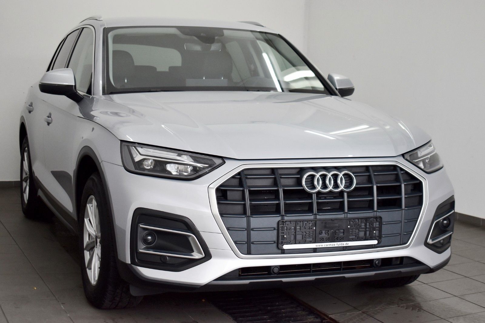 Fahrzeugabbildung Audi Q5 35 TDI Leder,Navi,LED,Kamera,SH,ACC,DAB