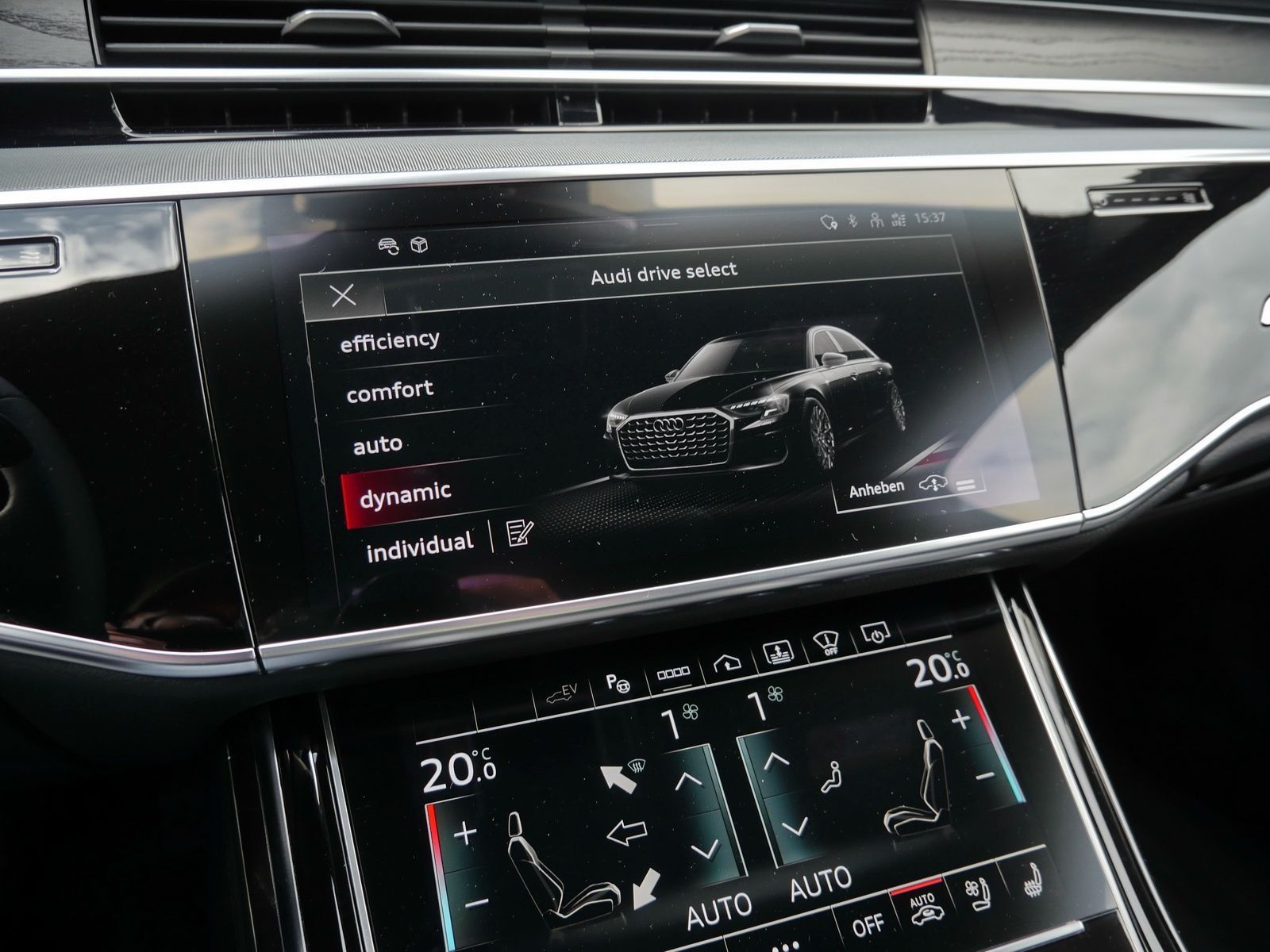 Audi A8 - Bild 22