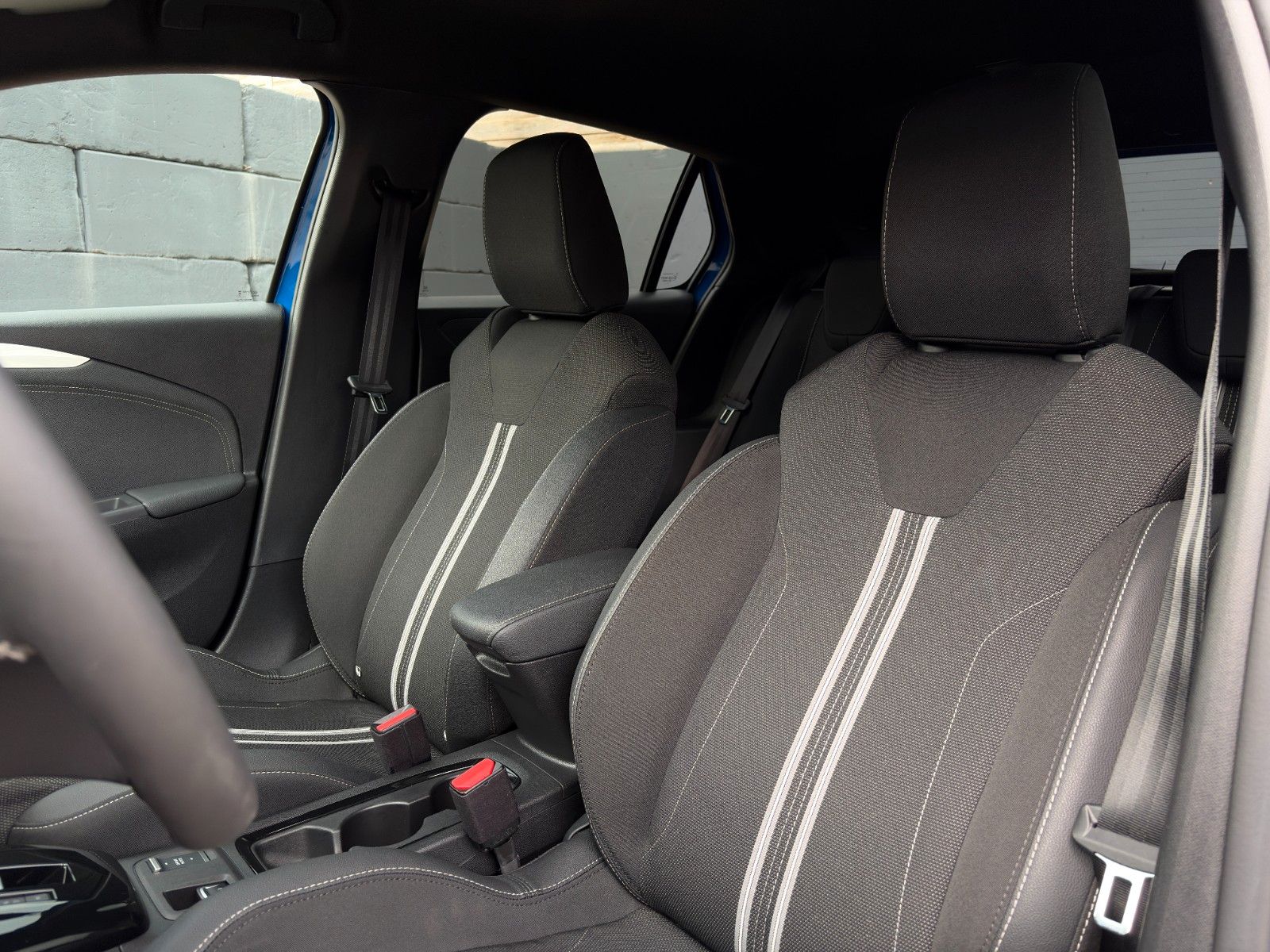 Fahrzeugabbildung Opel Corsa F GS 1.2 Turbo ACC LHZ LED Navi CarPlay