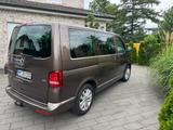 Volkswagen T5 Multivan 2,0 - 132 kW TDI Highline - VW T5 Multivan Gebrauchtwagen in Hamburg