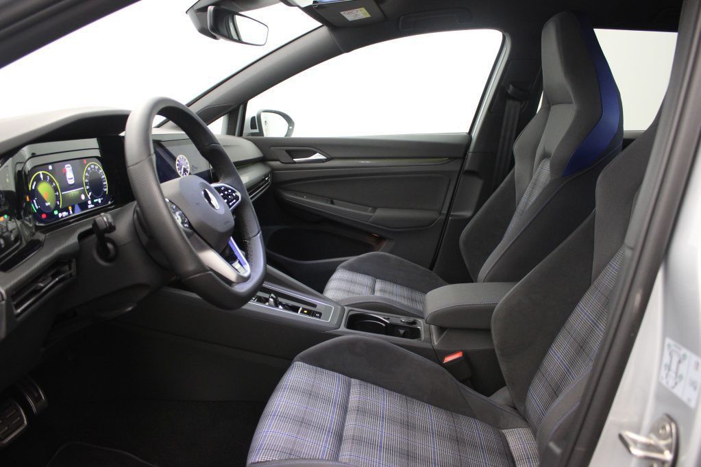 Volkswagen Golf GTE 1.4 TSI eHybrid DSG AHK*PDC*Tempo*Klima