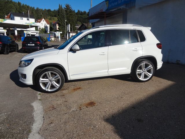 Fahrzeugabbildung Volkswagen Tiguan/R-Line/4Motion/AHK/Pano/Navi/Xenon/57.500