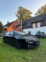Alfa Romeo 159 2.4 JTDM TI - Alfa Romeo Giulietta in Bielefeld