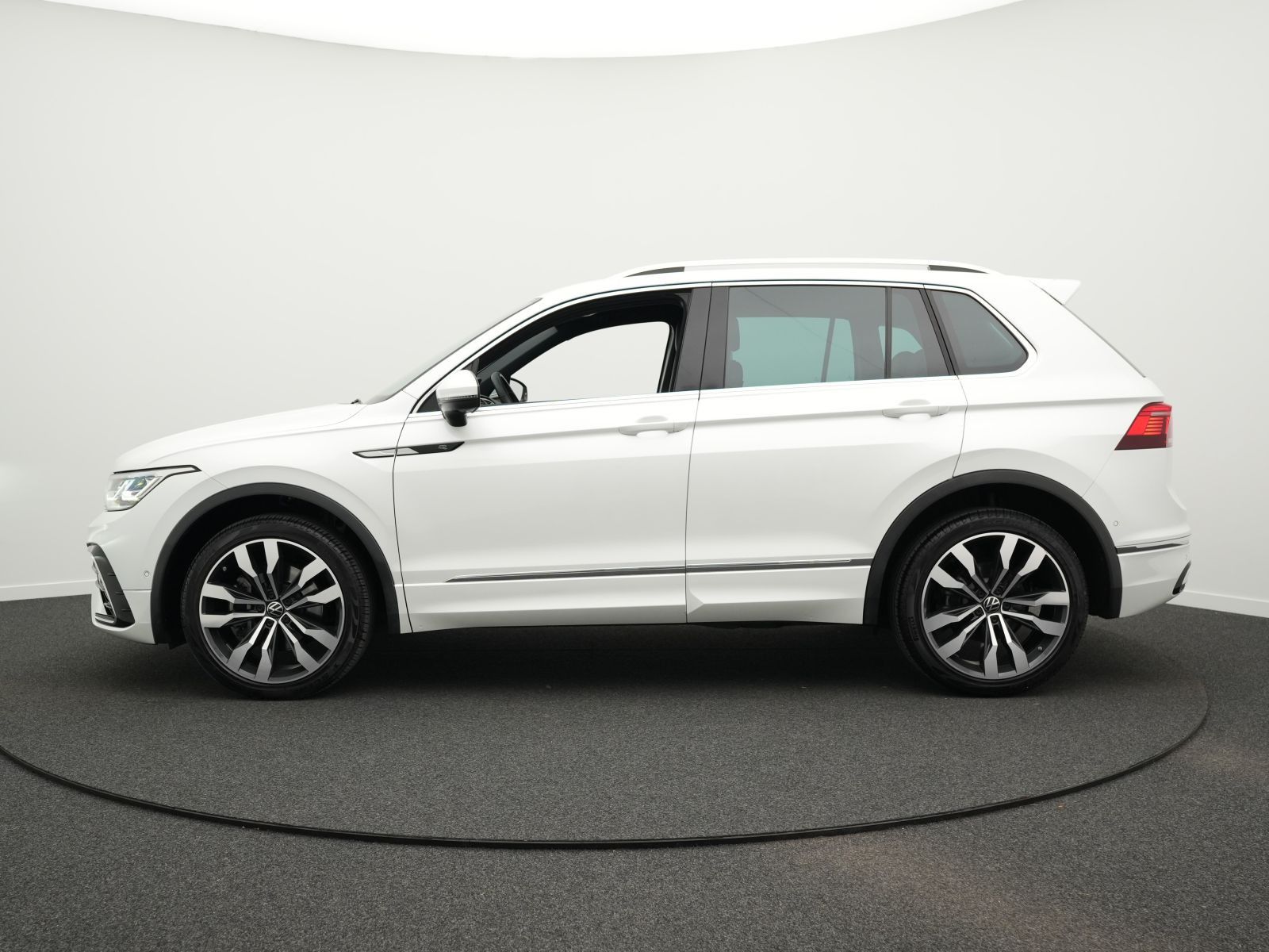 Volkswagen Tiguan - Bild 11