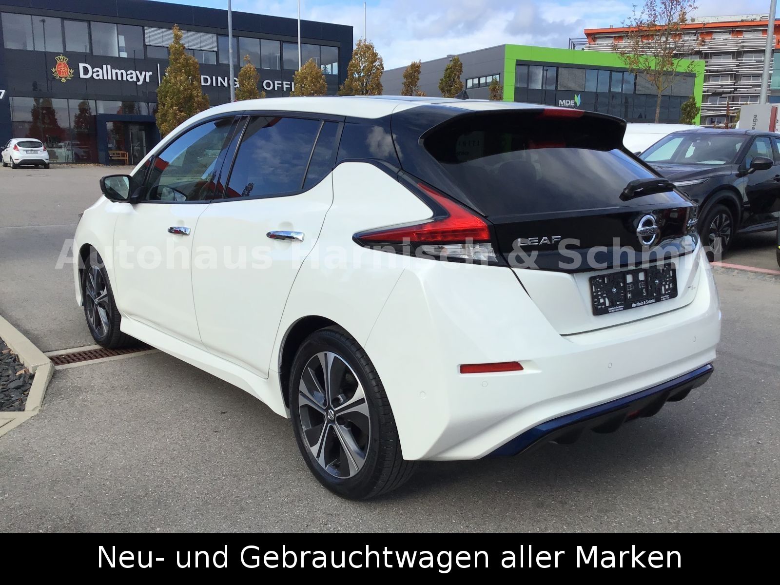 Fahrzeugabbildung Nissan Leaf 40 kWh Autom.-TEKNA-Leder,BOSE,LED;SOH91%