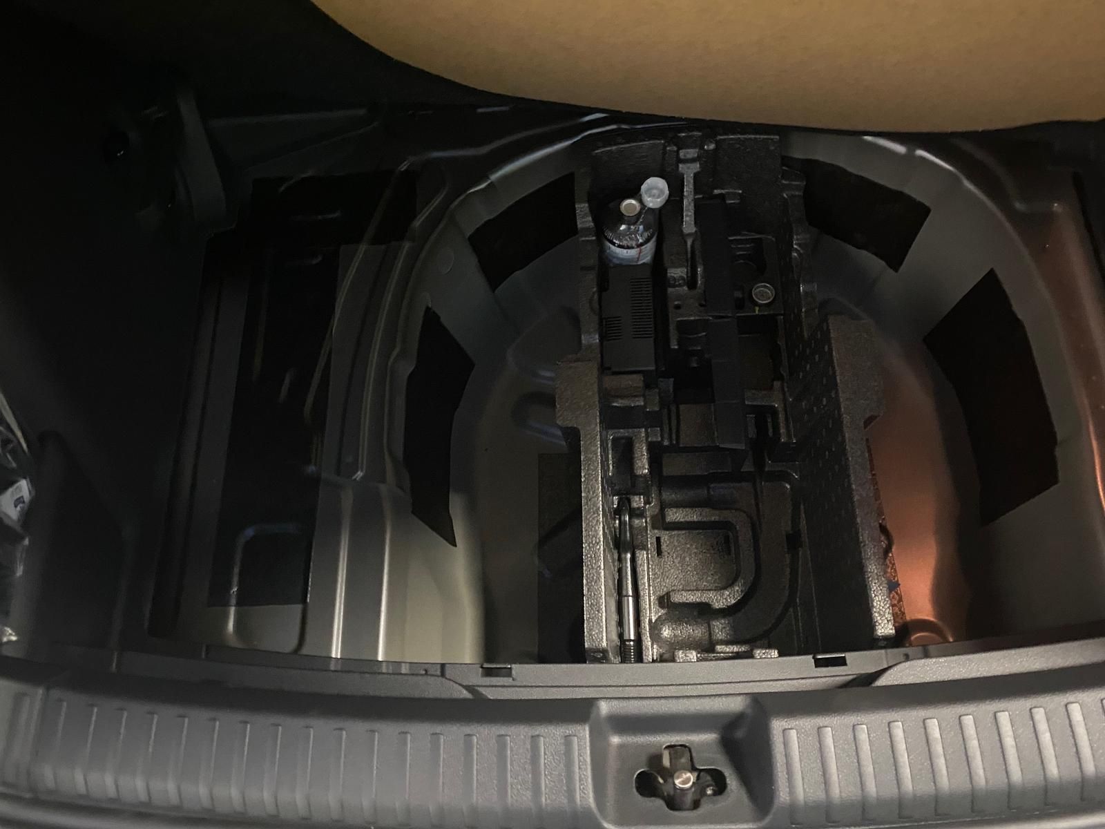 Fahrzeugabbildung SKODA Fabia 1.0 TSI Selection APP+5J. GARANTIE+KAMERA+