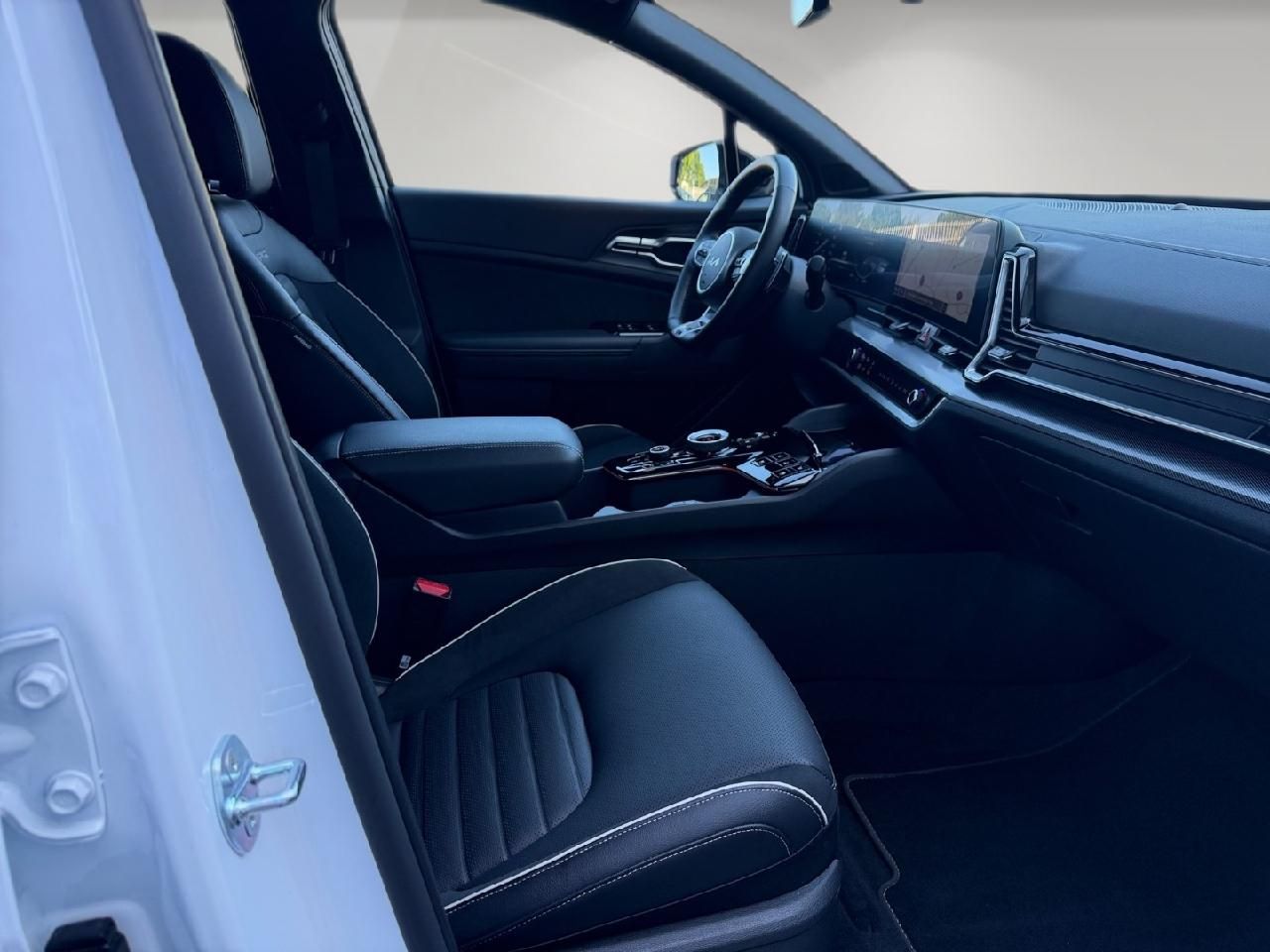 Fahrzeugabbildung Kia Sportage 1.6 CRDi DCT 4WD GT-Line