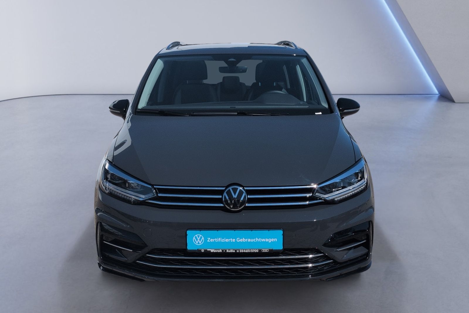 Touran 1.5 TSI DSG R line PANO+RFK+7SITZE+AHK+