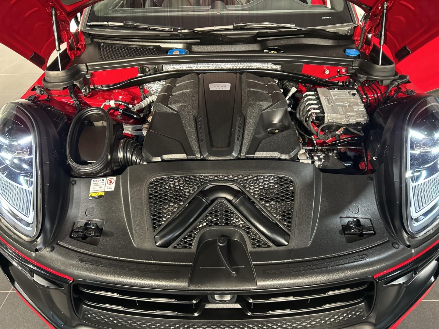 Porsche Macan GTS Burmester Surround-View Rückfahrkamera