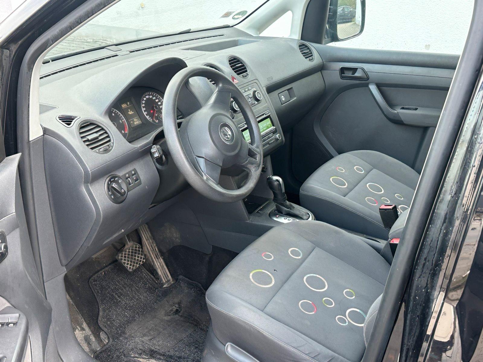 Volkswagen Caddy 2012 — photo 7
