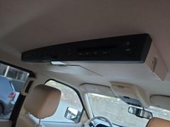 FORD Explorer V8/7-Sitzer