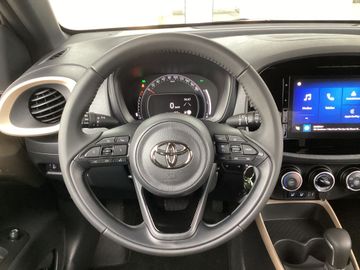 Toyota Aygo (X) - 11