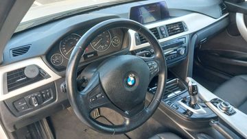 BMW 320 - 11