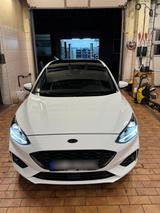 Ford Focus ST Line Automatik | 2018 - Ford Focus: 201