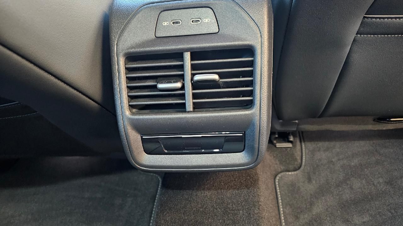 Volkswagen Passat Variant - Bild 19