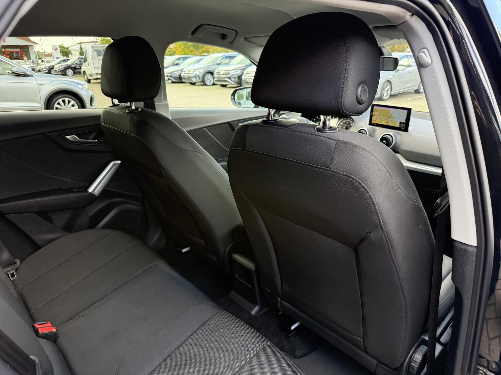 Audi Q2 35 TFSI Advanced,R-Kamera,Kessy,Navi,2-Zonen