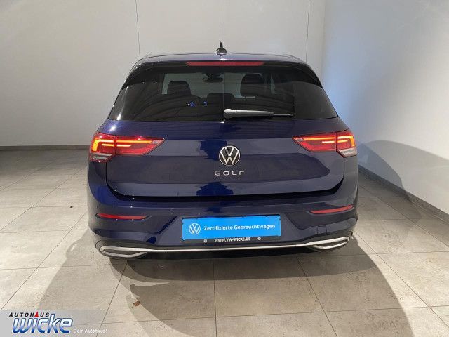 Golf VIII 1.5 TSI Move NAVI KLIMA PDC LED