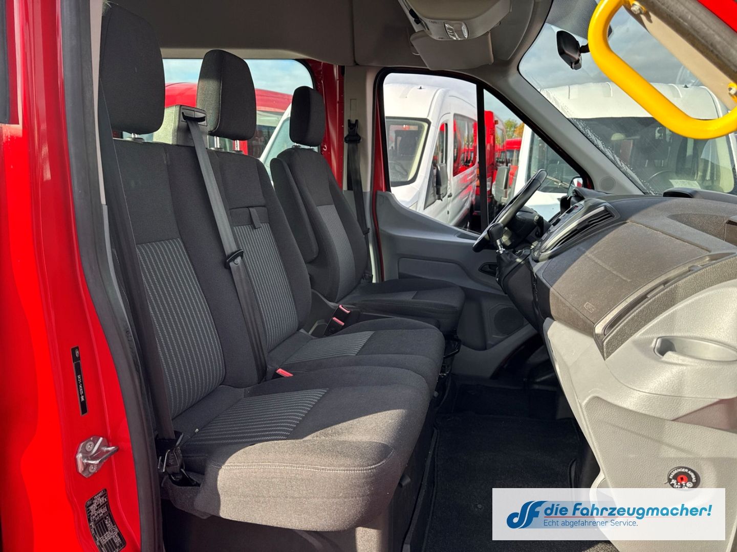 Fahrzeugabbildung Ford Transit Kombi 350 L3 Trend StandHZG *8431