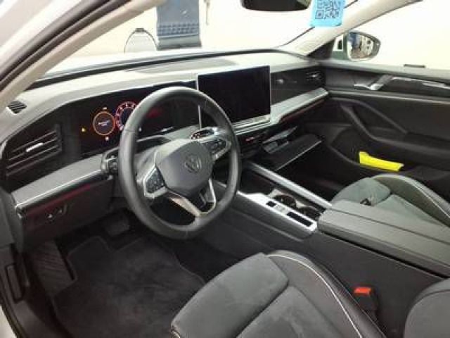 Volkswagen Passat Variant - Bild 4