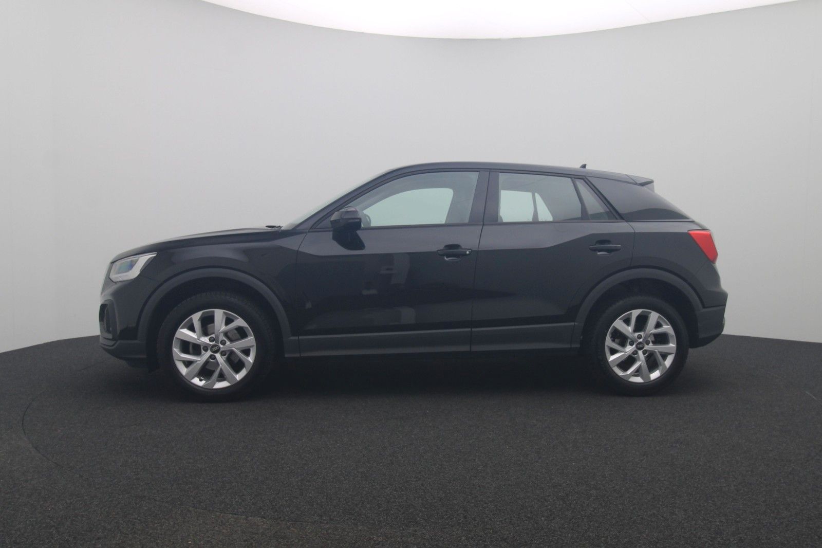 Fahrzeugabbildung Audi Q2 30 TFS Navi Kamera LED ACC