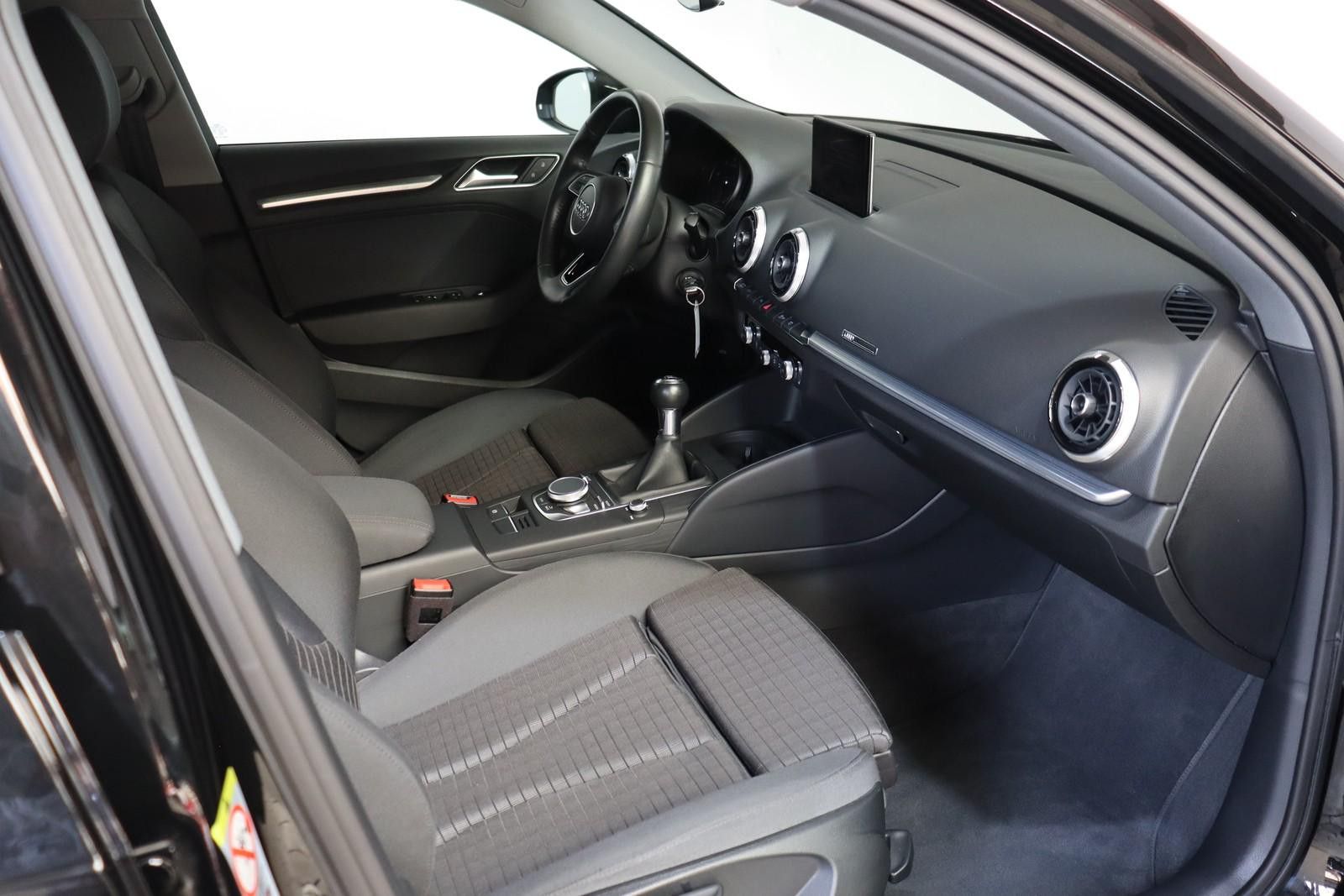 Audi A3 Sportback sport 1.6 TDI XEN*NAVI*SHZ*GRA foto 12