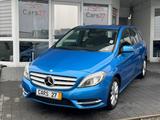 Mercedes-Benz B 180 Bi-Xenon PDC Alu SHZ 1.Hand - gebrauchte Mercedes-Benz B 180 aus dem Jahr 2013