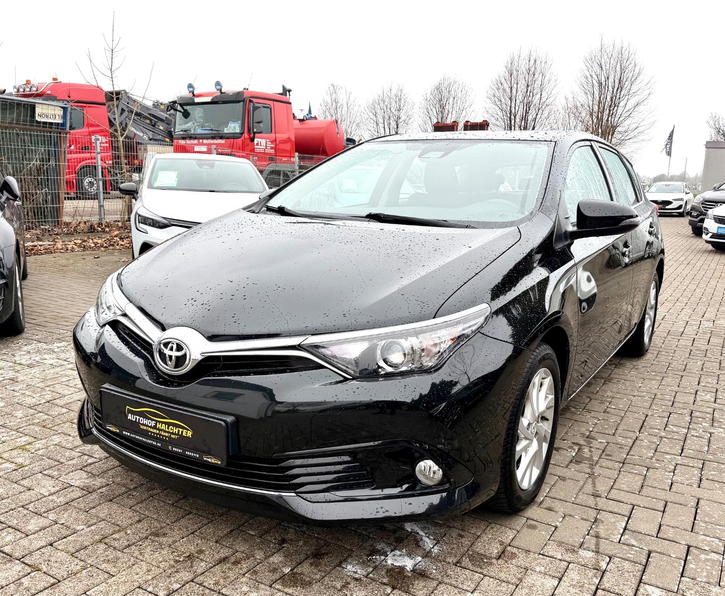 Toyota Auris Comfort Klimaa RFK Park- & Fahr- Ass Allw