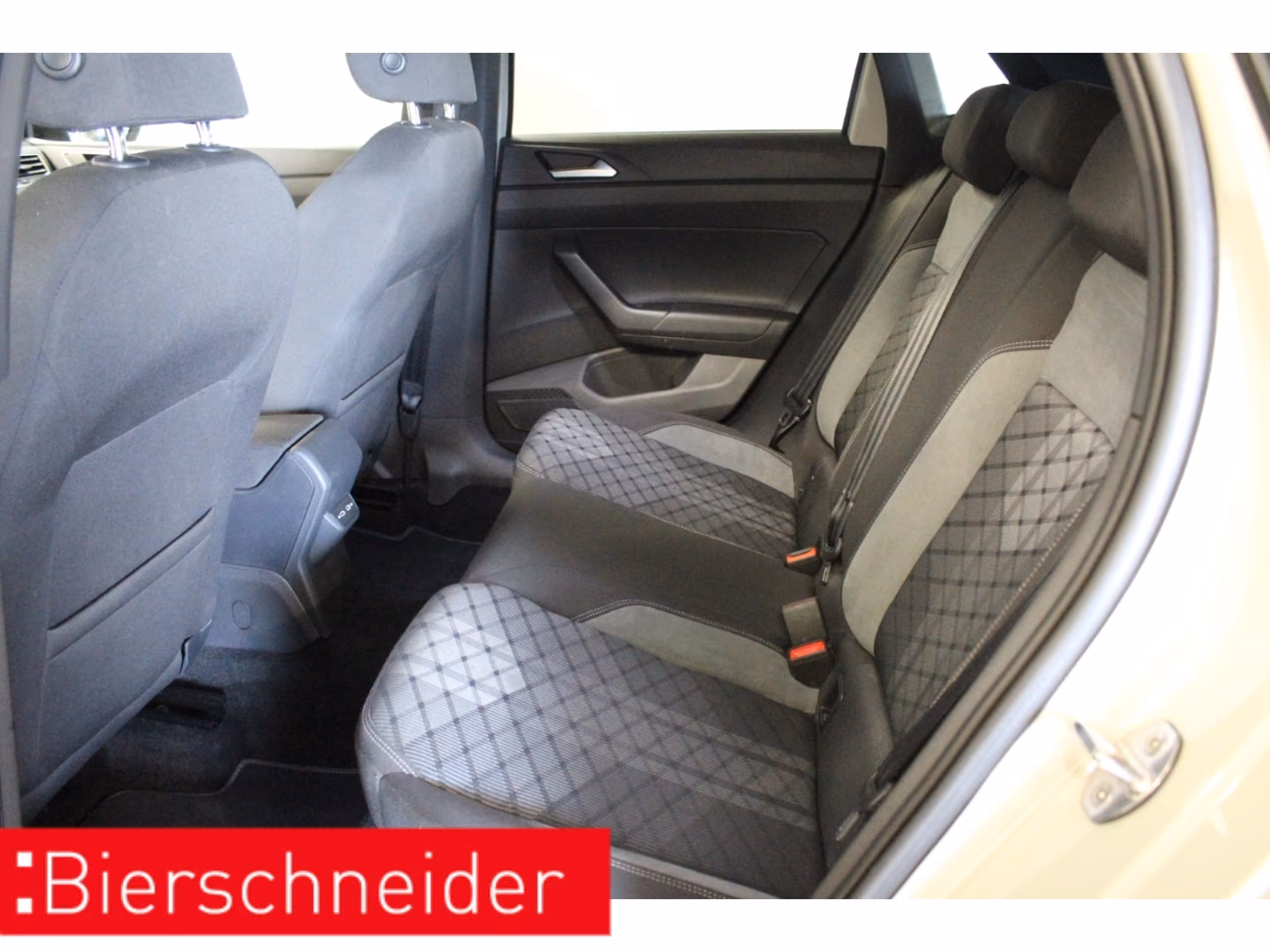 Volkswagen Polo 1.0 TSI DSG 2x R-Line 17 PANO MATRIX ACC, миниатюра 10