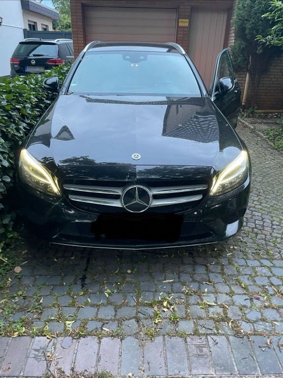 Image of Mercedes-Benz C 200