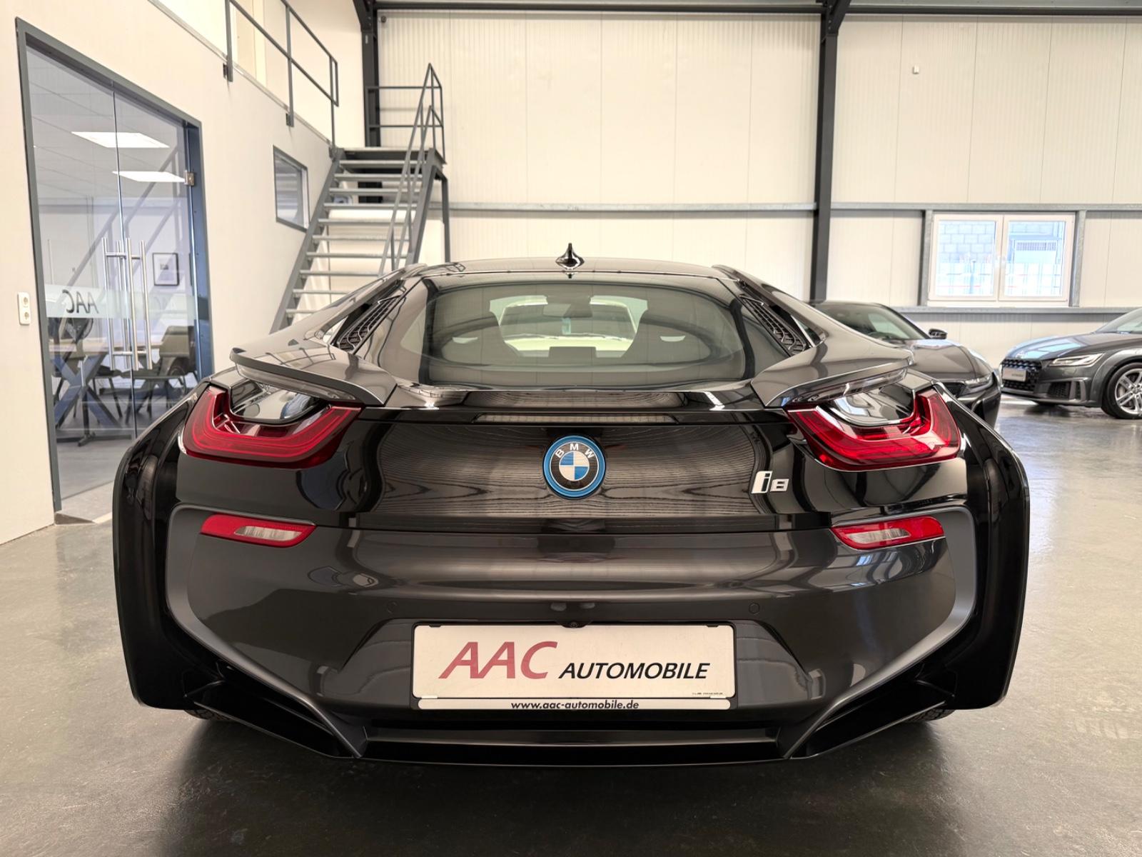 BMW i8 Coupe/Navi/Cam/Vollleder/Standheizung/360°
