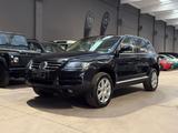Volkswagen VOLKSWAGEN Touareg 2.5 R5 TDI DPF Exclusive - gebrauchte VW Touareg aus dem Jahr 2006