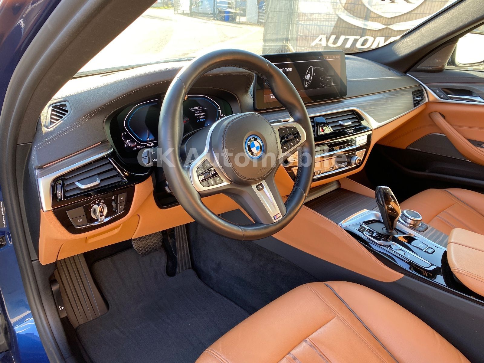 Fahrzeugabbildung BMW 545e Lim.xDrive Luxury Line/Laser/Navi/360°K/AHK