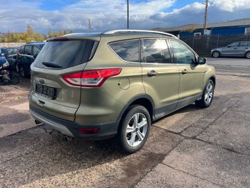 Ford Kuga - 4