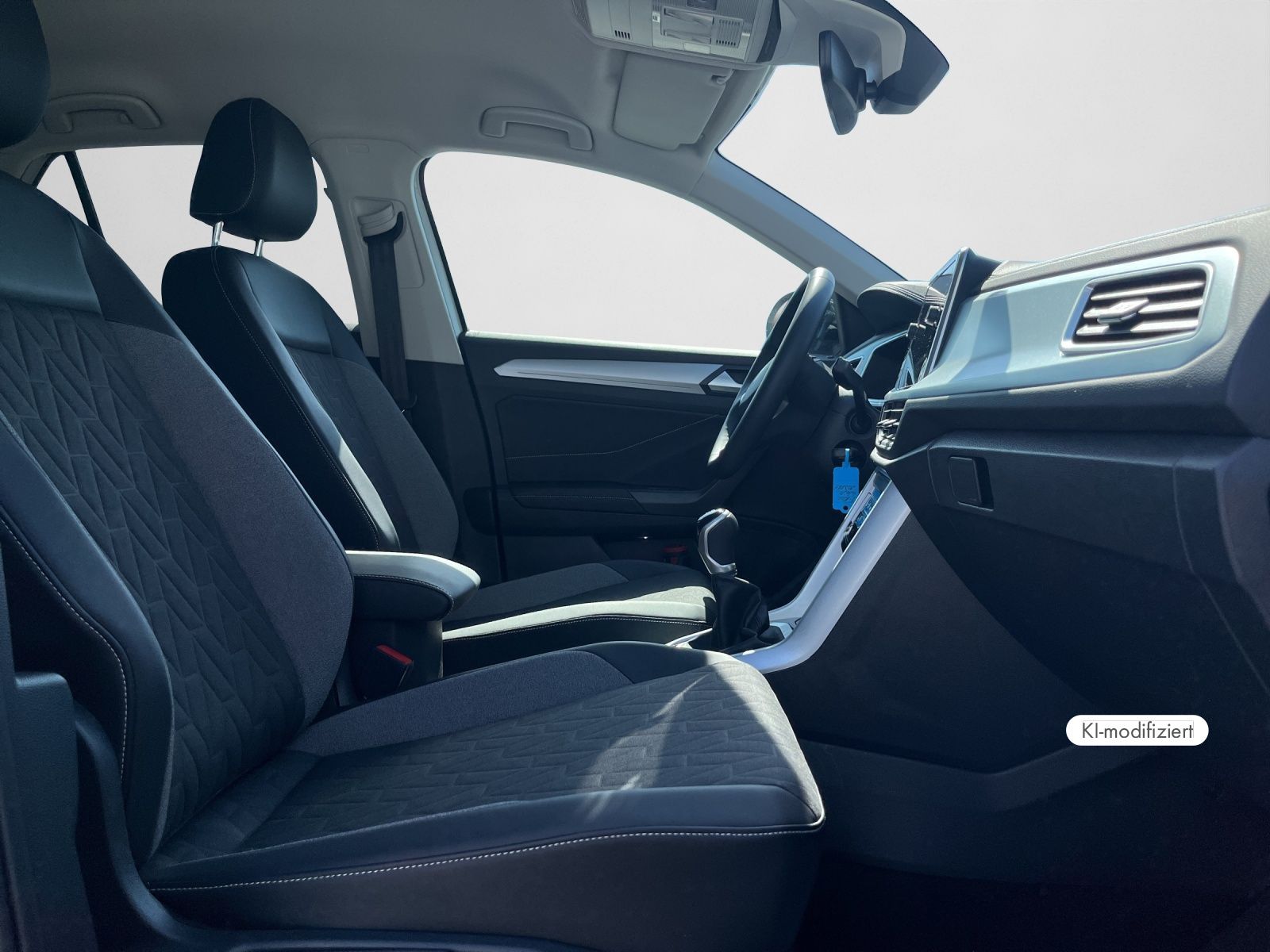 Volkswagen T-Roc - Bild 6