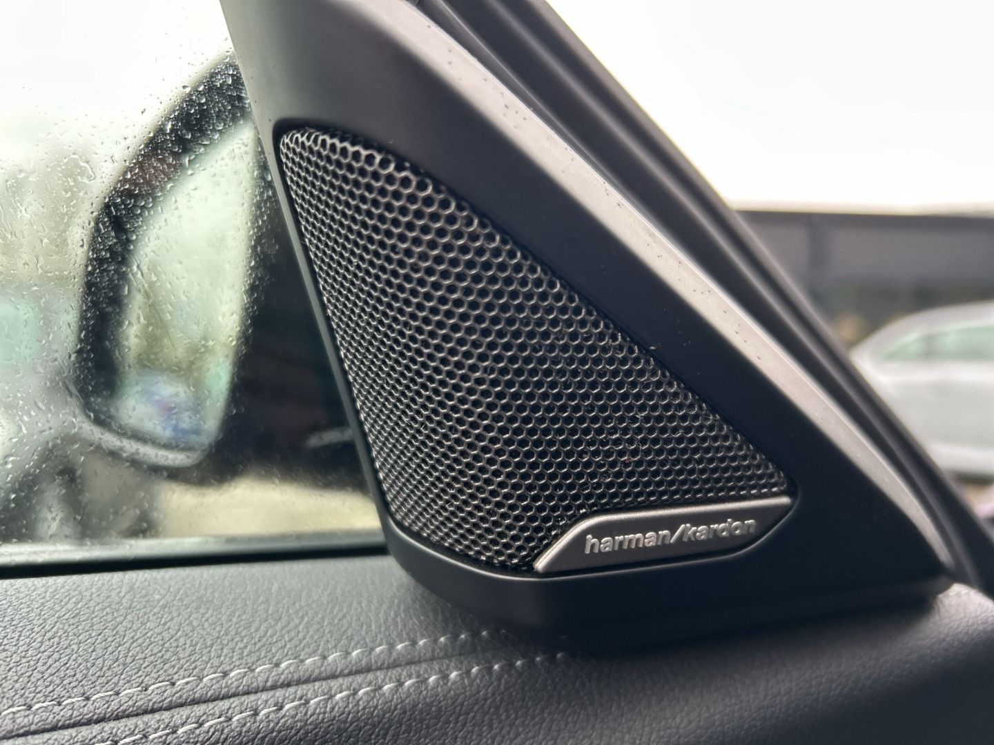 Fahrzeugabbildung BMW Z4 sDrive30i,M Sport,Rückfahrk.,H&KSound,19''LMF