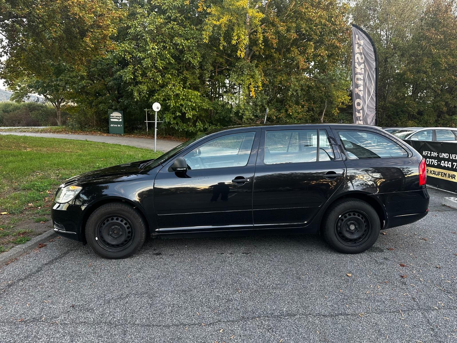 Skoda Octavia 2011 — engine 1.598 cm³, 105 HP (77kW)