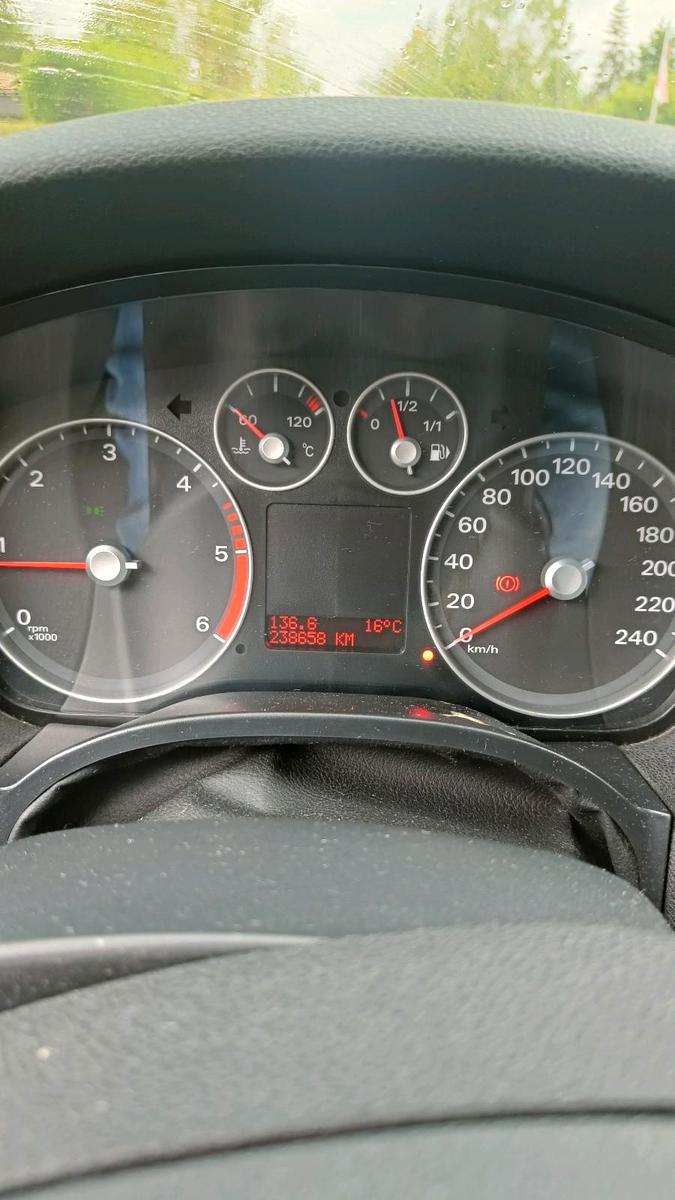 Ford Focus 2007 — photo 5