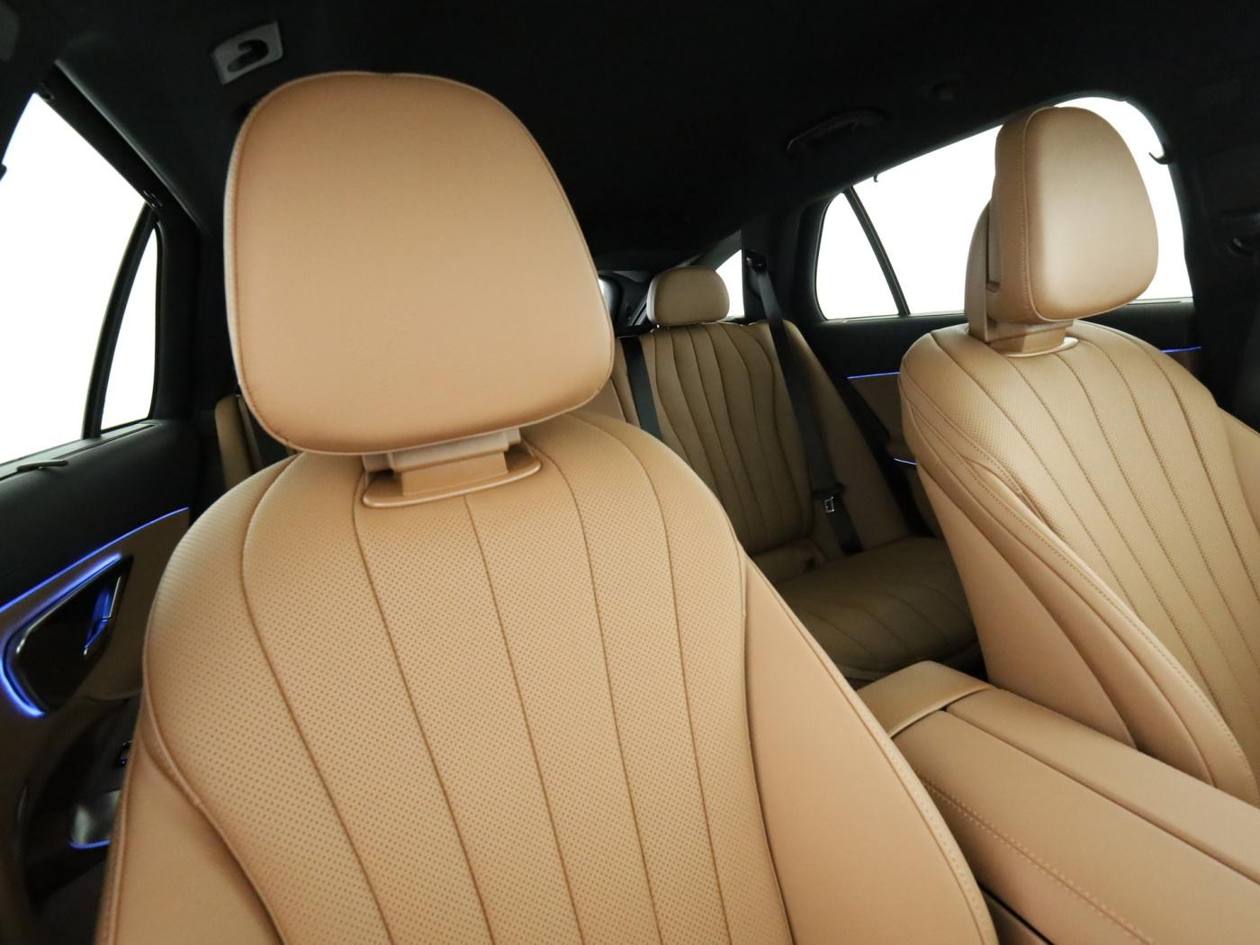 Mercedes-Benz E 220 d 4MATIC T-Modell 360 ACC AHK AUT Bel.Sitz